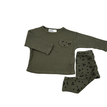 Chandail avec legging olive en coton gaufré 6-9M