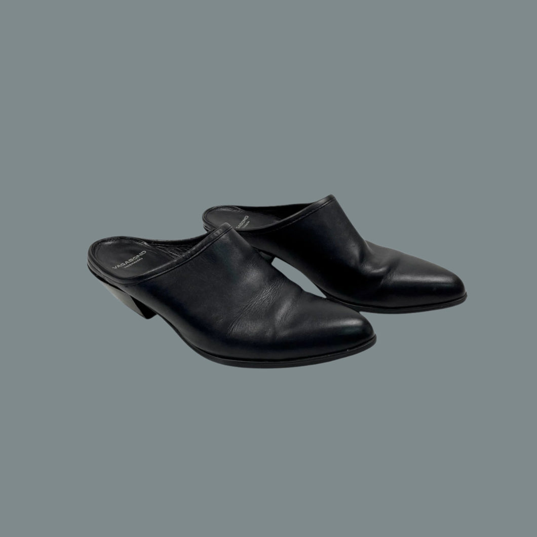 Souliers en cuir noir style slip-on avec petit talon pour femmes 37 US