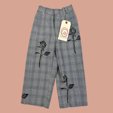 Pantalon carotté gris/bleu rose 4Y