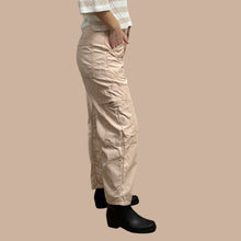 Charger l&#39;image dans la galerie, Pantalon cargo rose pale pour femmes 26EU
