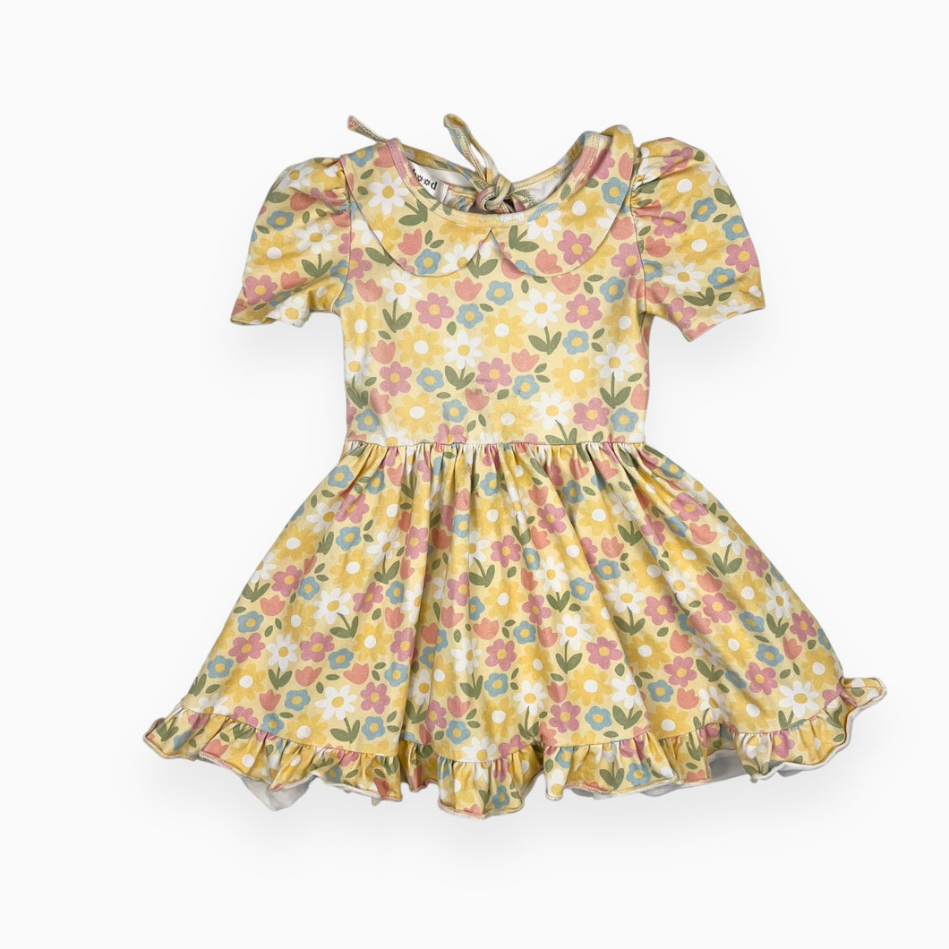 Robe jaune beurre en coton et spandex à motif floral 4Y