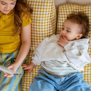 Pull à capuchon blanc 'confettis' 1-2Y