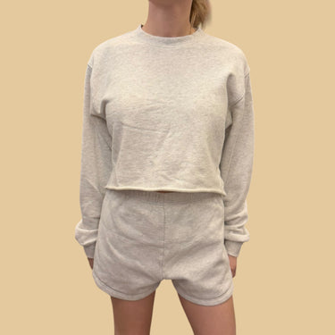 Ensemble pull cropped gris et short pour femmes XS