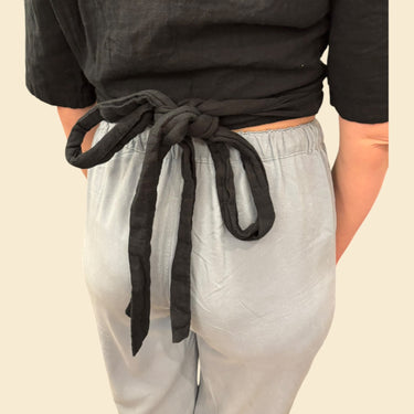 Haut noir cache-coeur en mousseline de coton doublée pour femmes S