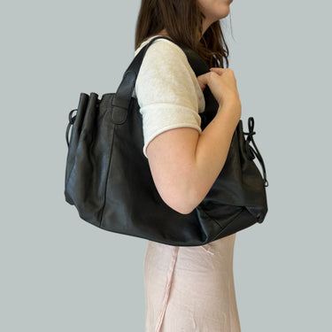 Sac à main noir en cuir 'Hobo' pour femmes