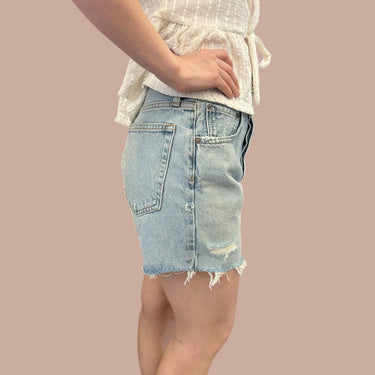Short 'Riley Short' en denim 'light wash' de coton bio pour femmes 27US