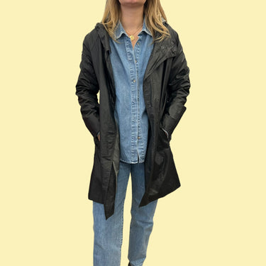 Manteau de pluie ciré noir avec capuchon pour femmes 10US