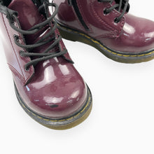 Charger l&#39;image dans la galerie, Bottines aubergines en cuir vernis avec fermeture latérale 6 US
