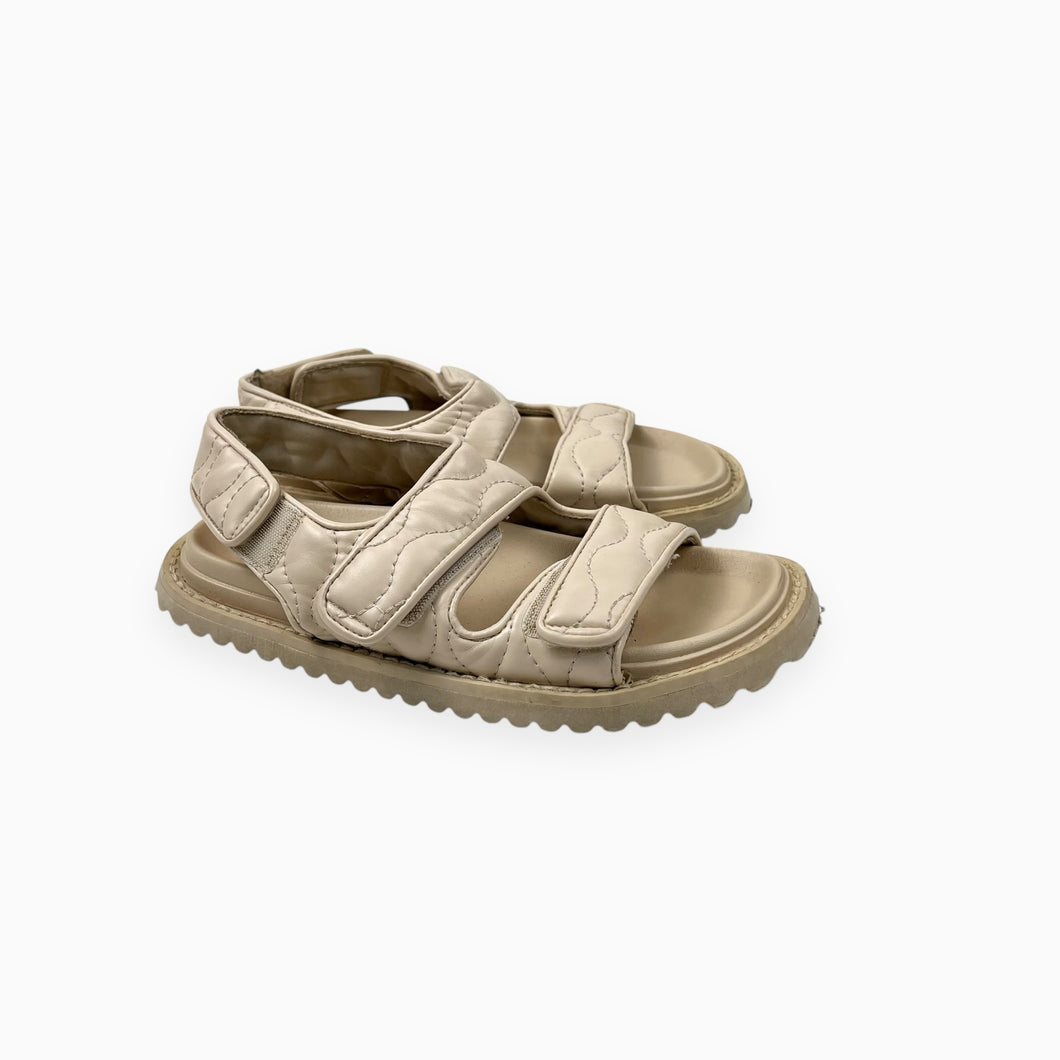 Sandales sables matelassées à velcro 33 EUR