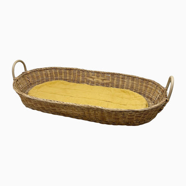 (PICK UP ONLY) Bassinette en osier avec matelas recouvert en mousseline 0-9M