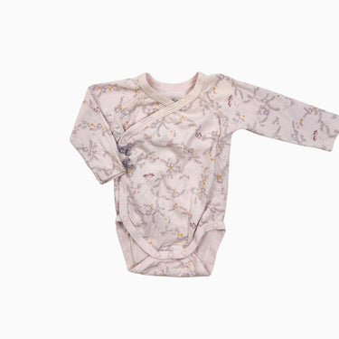 Cache-couche rose kimono fleuri avec boucles 3M