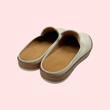Sandales fermées blanches en cuir pour femmes 7US