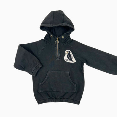 Pull à capuchon demi-zip noir 'oiseau' 4-5Y