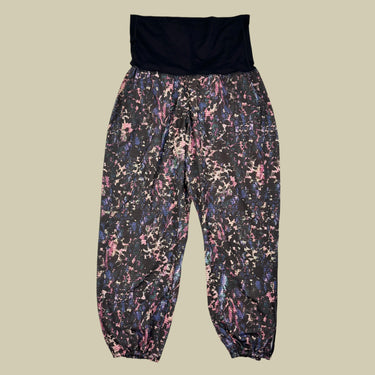 Pantalon noir imprimé rose de sport 'loose fit' pour femmes 6US