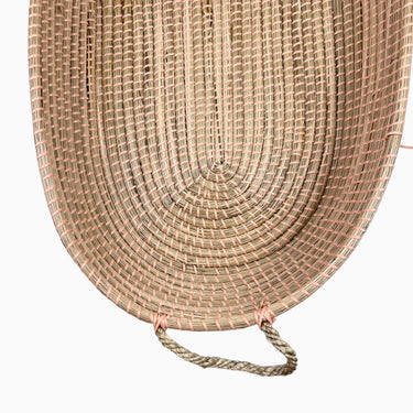 (PICK-UP ONLY) Basinette en osier avec détails roses