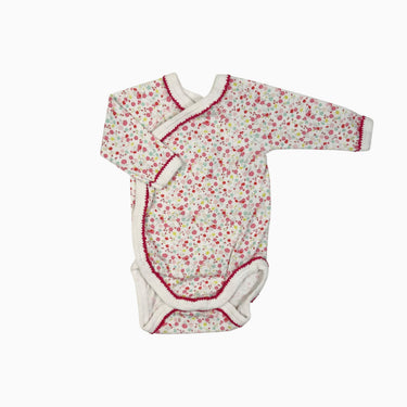 Cache-couche blanc fleuri NB