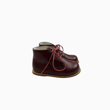 Souliers lie de vin à lacet en cuir 7US